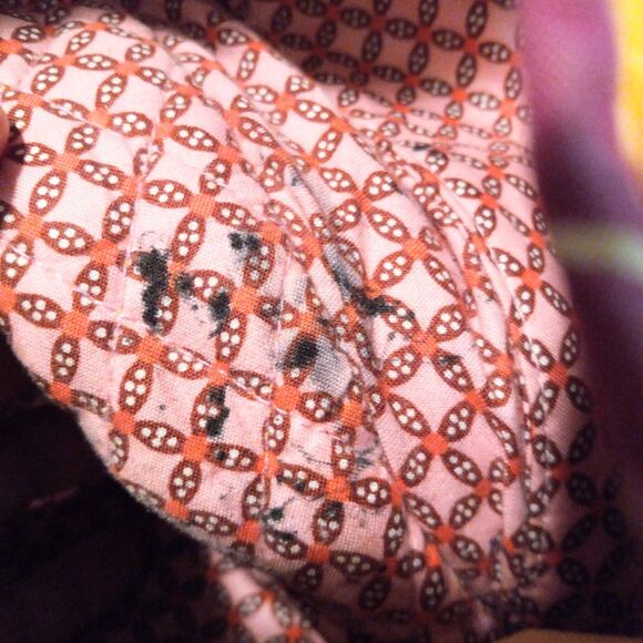 Vera Bradley Saddle Up Crossbody Bag-Bali Gold-Retired Pattern-Magnetic Closure - Picture 9 of 11